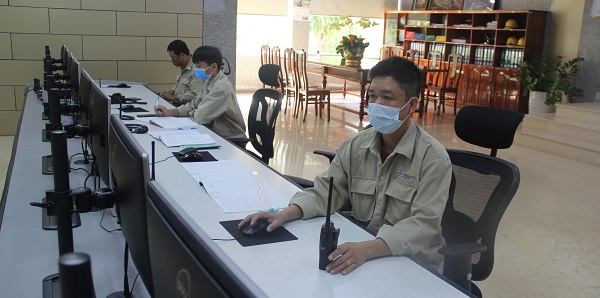 Đeo khẩu trang là cách phòng bệnh tốt nhất mà người dân nên thực hiện