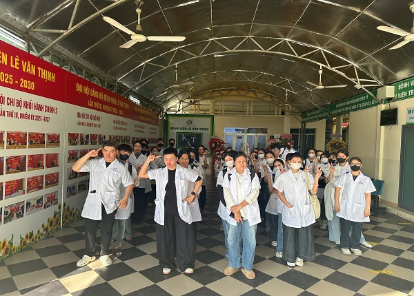 Thực tập Dược là một giai đoạn quan trọng trong chương trình đào tạo của sinh viên