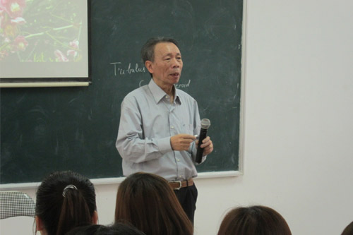 Tiến sĩ - Dược sĩ Phan Quốc Kinh Tiến sĩ - Dược sĩ Phan Quốc Kinh